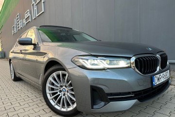 BMW Seria 5 520d mHEV Luxury Line sport